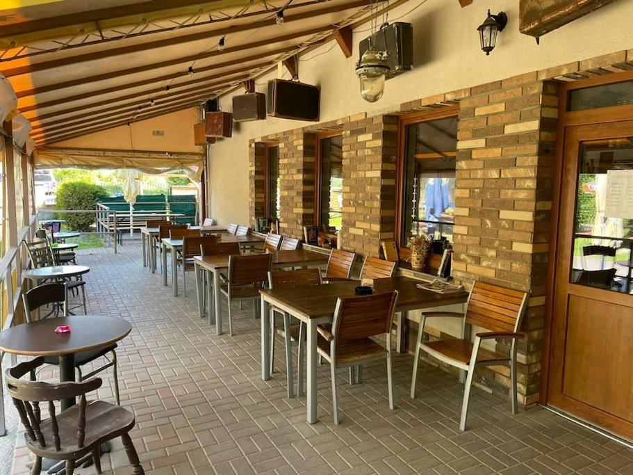 מרטין Apartman Katarina V Penzione Pod Smrekom מראה חיצוני תמונה